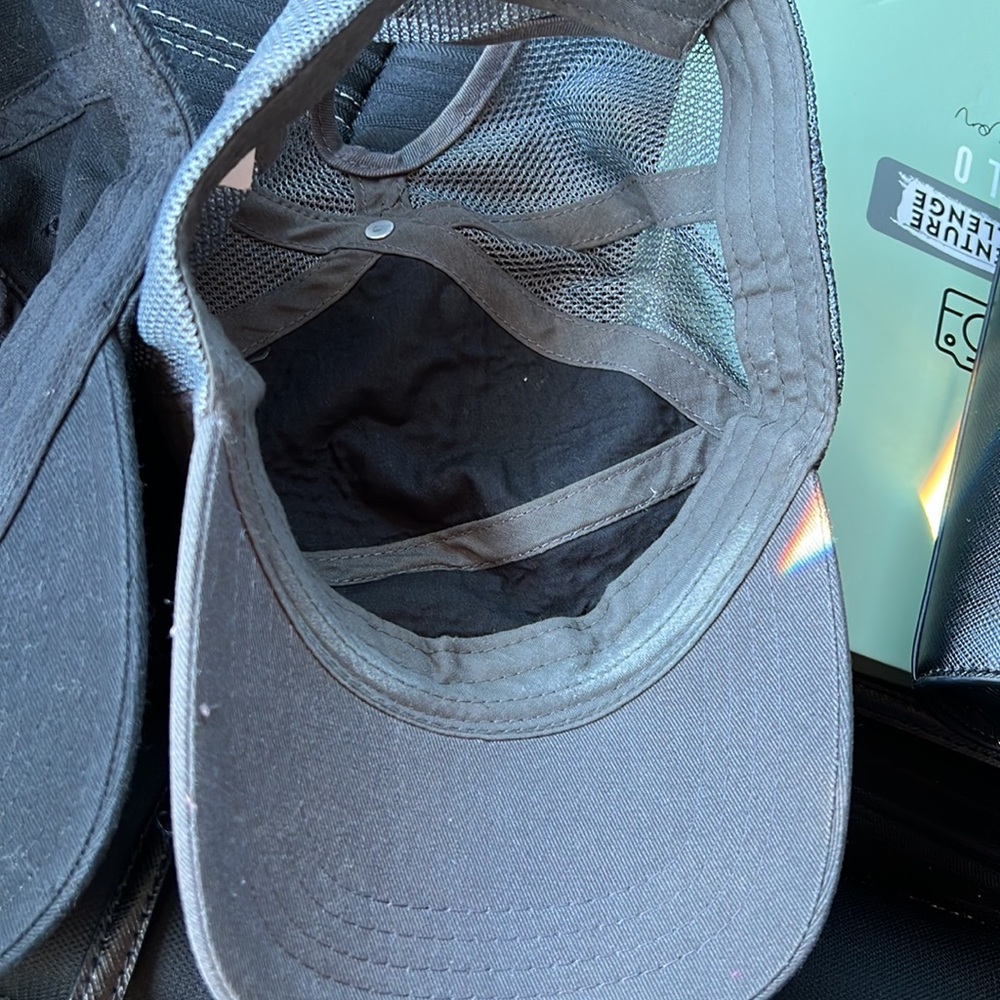 Women’s Baseball Caps • 2